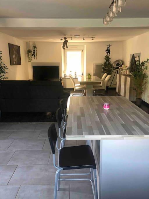 Apartment De Kiki Eloyes