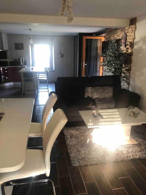 De Kiki Apartment *
